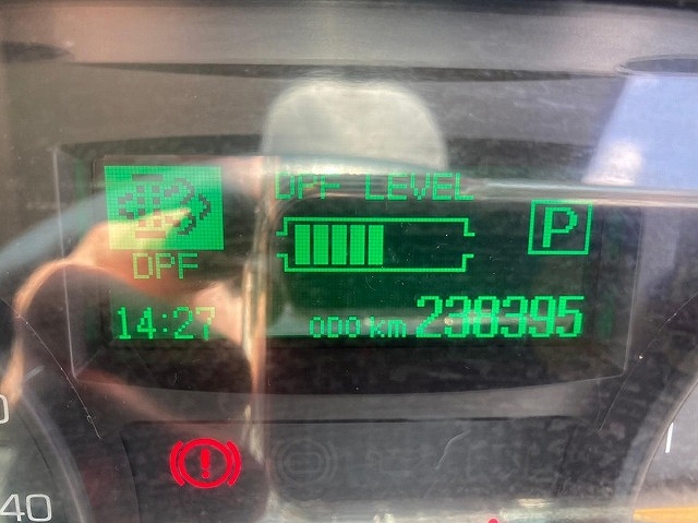 三菱ふそうキャンターアルミバン小型（2t・3t）[写真14]