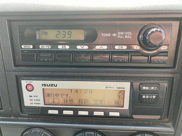 三菱ふそうキャンターアルミバン小型（2t・3t）[写真16]