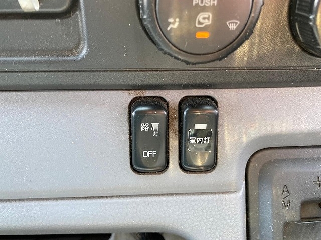 三菱ふそうキャンターアルミバン小型（2t・3t）[写真17]