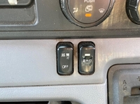 三菱ふそうキャンターアルミバン小型（2t・3t）[写真17]