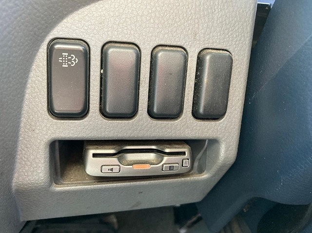 三菱ふそうキャンターアルミバン小型（2t・3t）[写真19]