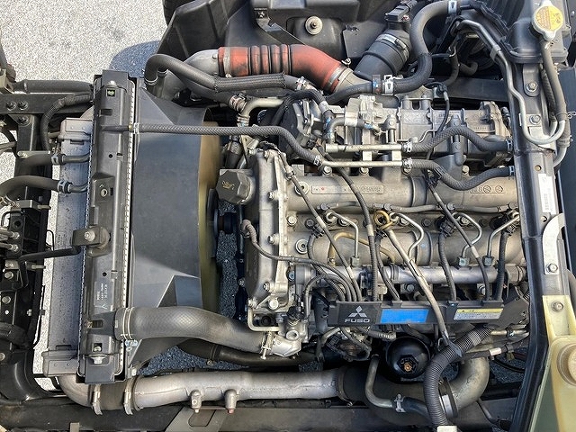 三菱ふそうキャンターアルミバン小型（2t・3t）[写真25]