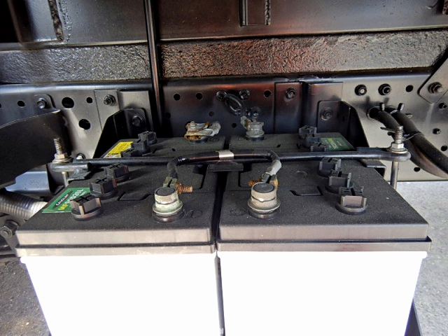 いすゞエルフアルミブロック小型（2t・3t）[写真23]