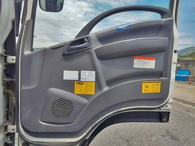 いすゞフォワード深ダンプ（土砂禁ダンプ）中型（4t）[写真25]