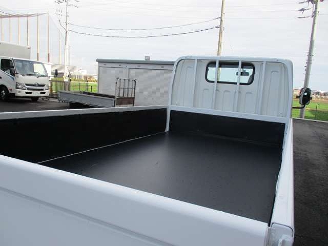 日産アトラス平ボディ小型（2t・3t）[写真07]