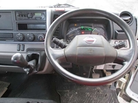 日産アトラス平ボディ小型（2t・3t）[写真09]