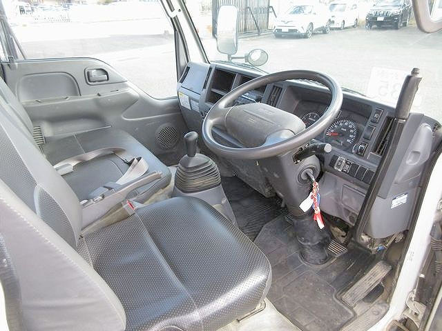 いすゞエルフダンプ小型（2t・3t）[写真12]