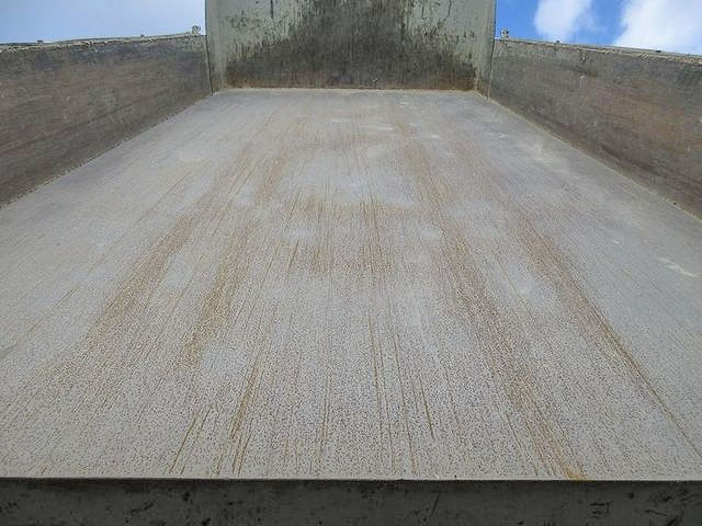 いすゞエルフダンプ小型（2t・3t）[写真07]