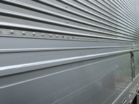 いすゞフォワードアルミウイング中型（4t）[写真13]