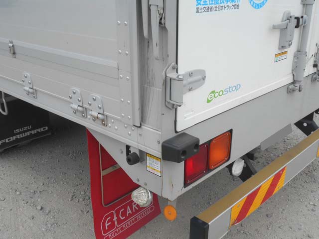 いすゞフォワードアルミウイング中型（4t）[写真18]