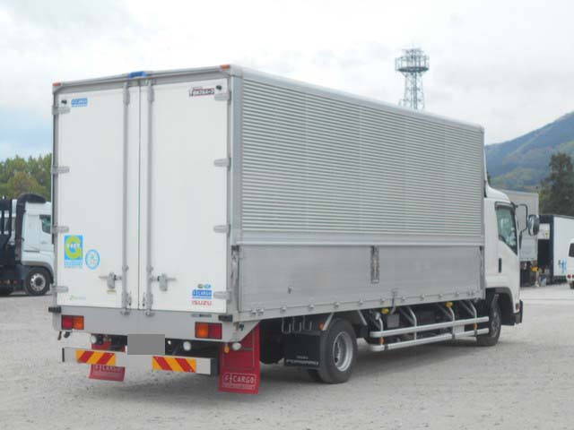 いすゞフォワードアルミウイング中型（4t）[写真04]