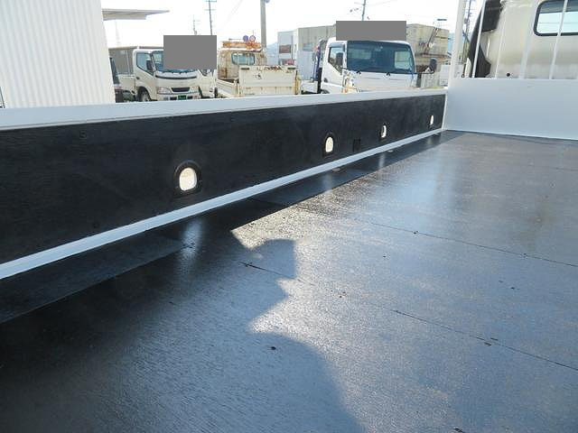 日野デュトロ平ボディ小型（2t・3t）[写真19]