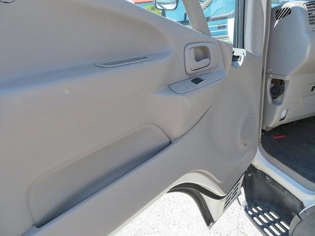 日野デュトロ平ボディ小型（2t・3t）[写真22]