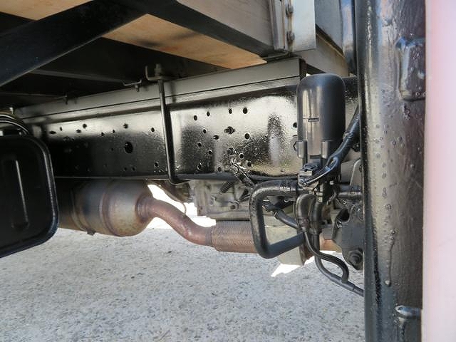 日野デュトロ平ボディ小型（2t・3t）[写真26]