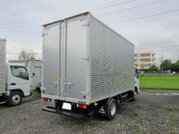 三菱ふそうキャンターアルミバン小型（2t・3t）[写真02]