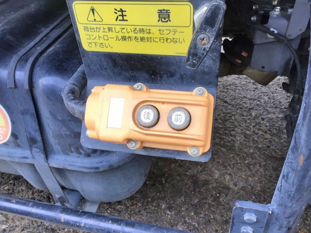 いすゞエルフローダーダンプ小型（2t・3t）[写真14]