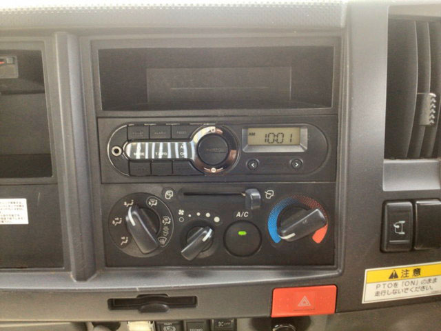 いすゞエルフローダーダンプ小型（2t・3t）[写真29]