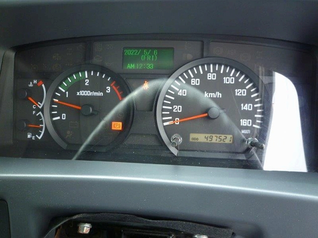 いすゞフォワードアルミウイング中型（4t）[写真14]