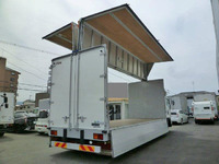 いすゞフォワードアルミウイング中型（4t）[写真05]