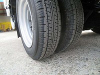 いすゞエルフ平ボディ小型（2t・3t）[写真19]