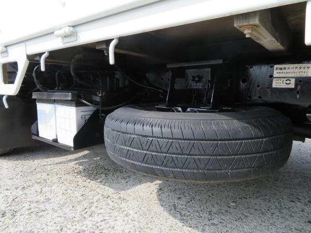 いすゞエルフ平ボディ小型（2t・3t）[写真27]