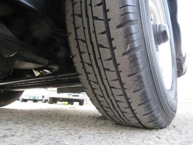 いすゞエルフ平ボディ小型（2t・3t）[写真32]