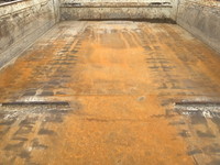 いすゞエルフローダーダンプ小型（2t・3t）[写真10]