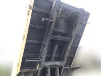 いすゞエルフローダーダンプ小型（2t・3t）[写真12]