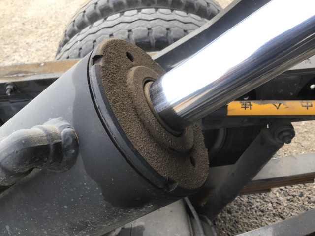 いすゞエルフローダーダンプ小型（2t・3t）[写真14]