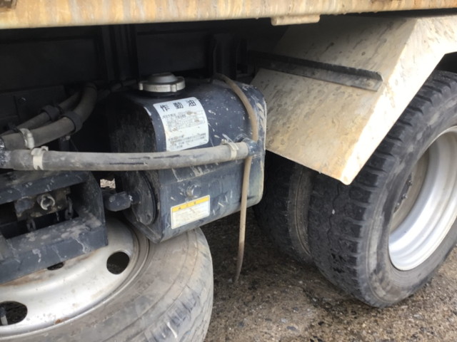 いすゞエルフローダーダンプ小型（2t・3t）[写真16]