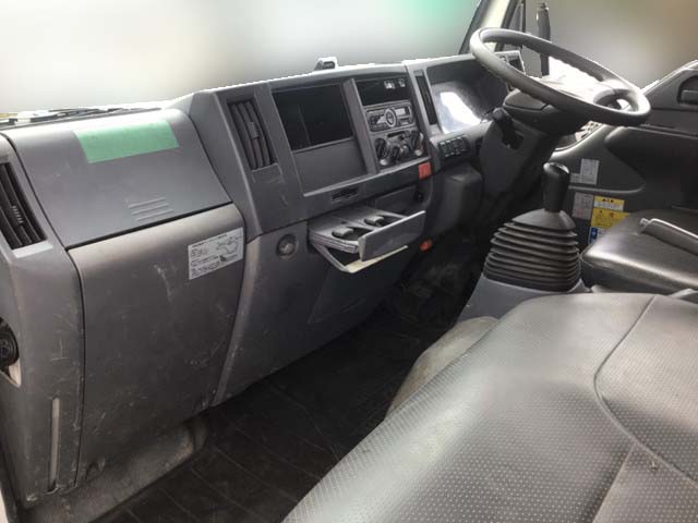 いすゞエルフローダーダンプ小型（2t・3t）[写真26]