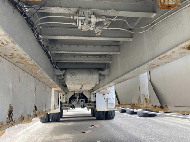 その他のメーカーその他の車種煽付平床式トレーラー大型（10t）[写真20]