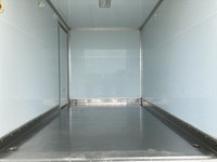 三菱ふそうキャンターパネルバン小型（2t・3t）[写真12]