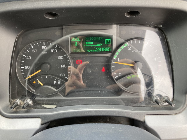 三菱ふそうキャンターパネルバン小型（2t・3t）[写真32]