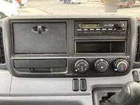 三菱ふそうキャンターパネルバン小型（2t・3t）[写真34]