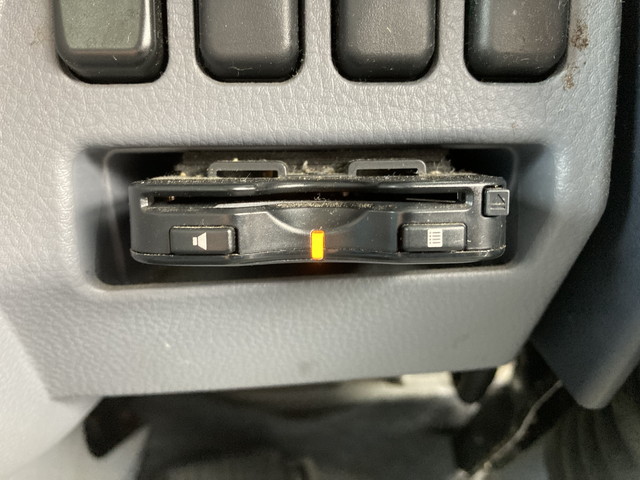 三菱ふそうキャンターパネルバン小型（2t・3t）[写真35]