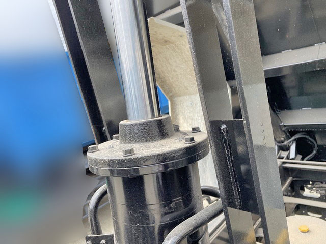 日野レンジャーダンプ増トン（6t・8t）[写真16]