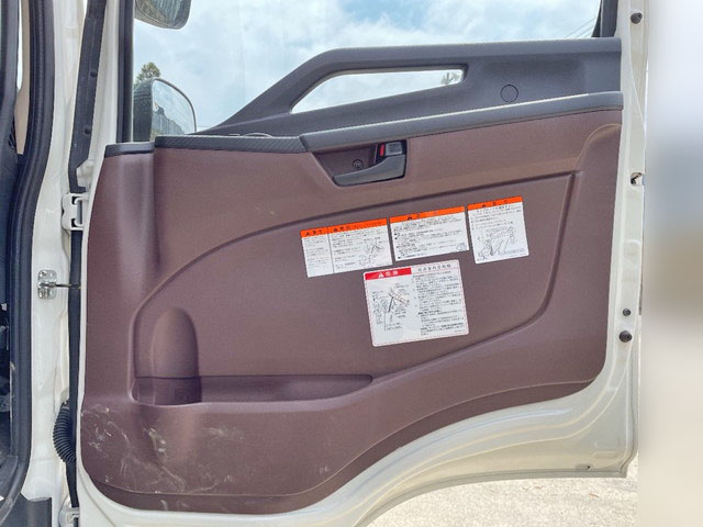 日野レンジャーダンプ増トン（6t・8t）[写真26]