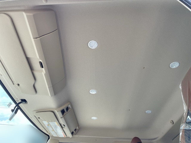 日野レンジャーダンプ増トン（6t・8t）[写真29]