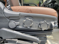 日野レンジャーダンプ増トン（6t・8t）[写真31]