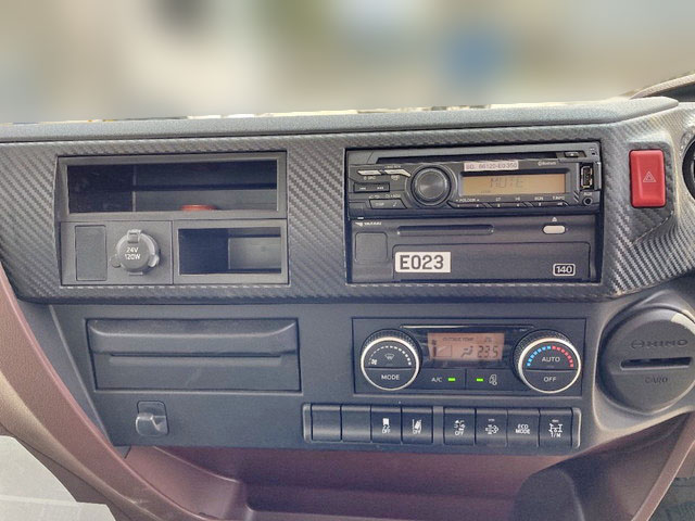 日野レンジャーダンプ増トン（6t・8t）[写真36]