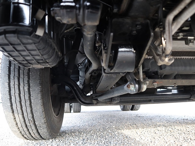 三菱ふそうキャンター平ボディ小型（2t・3t）[写真20]