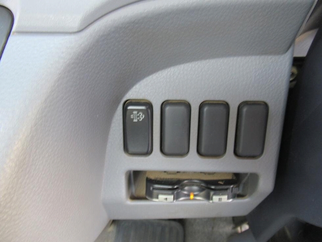 三菱ふそうキャンター平ボディ小型（2t・3t）[写真10]