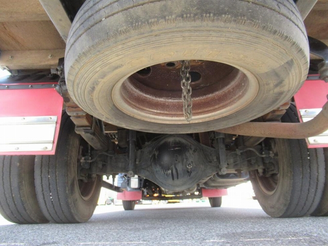 三菱ふそうキャンター平ボディ小型（2t・3t）[写真22]