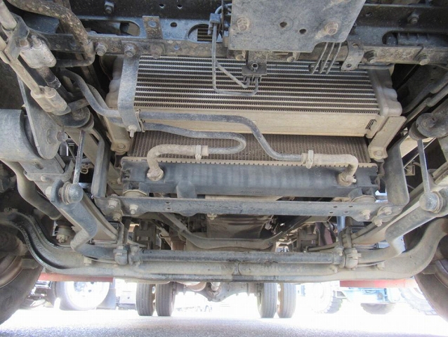 三菱ふそうキャンター平ボディ小型（2t・3t）[写真25]