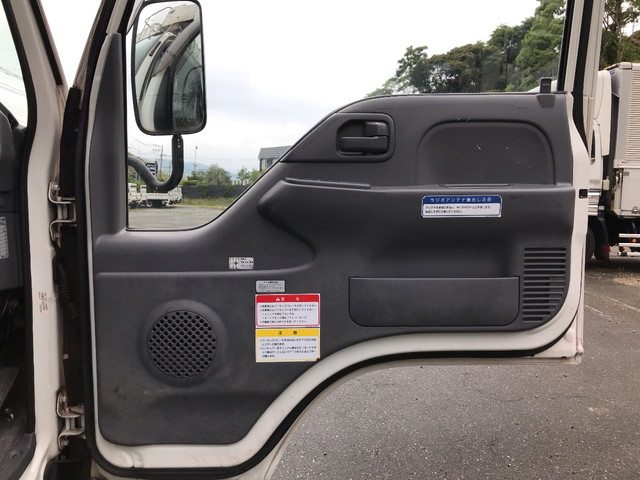 いすゞエルフ高所作業車小型（2t・3t）[写真28]