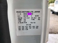 いすゞエルフ高所作業車小型（2t・3t）[写真38]