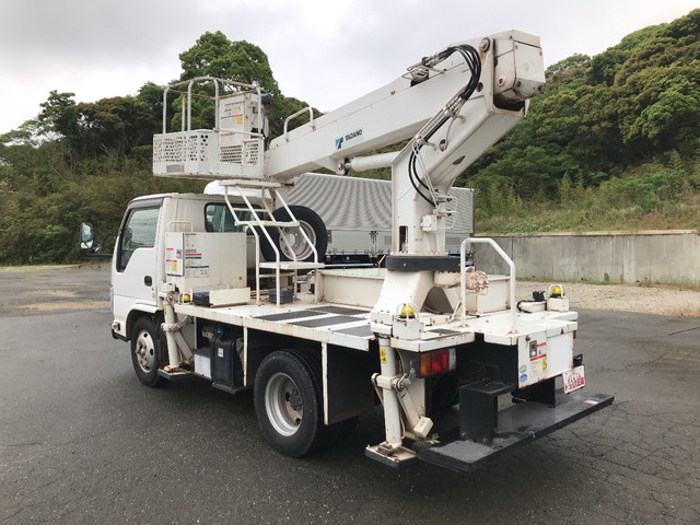 いすゞエルフ高所作業車小型（2t・3t）[写真05]