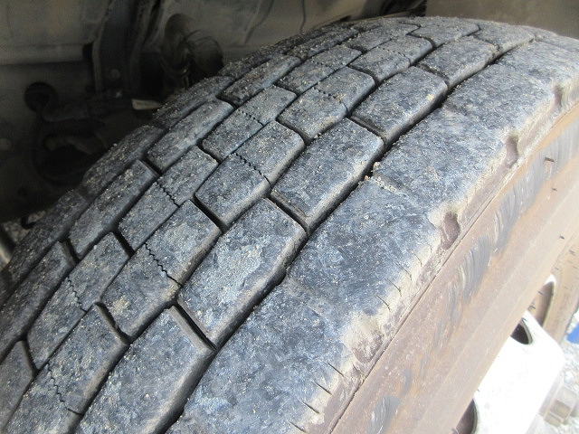 日野プロフィアスクラップ運搬車大型（10t）[写真30]