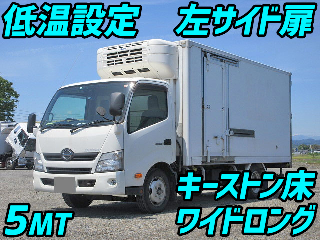 日野デュトロ冷凍車（冷蔵車）小型（2t・3t）TKG-XZU710M [写真01]